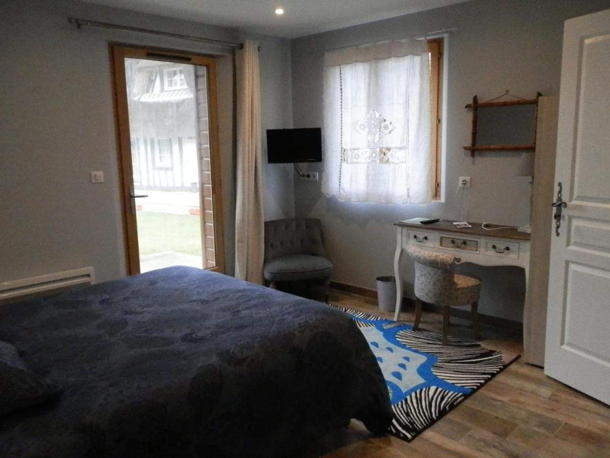 Cottage Des Bords De Seine Saint-Nicolas-de-Bliquetuit Εξωτερικό φωτογραφία